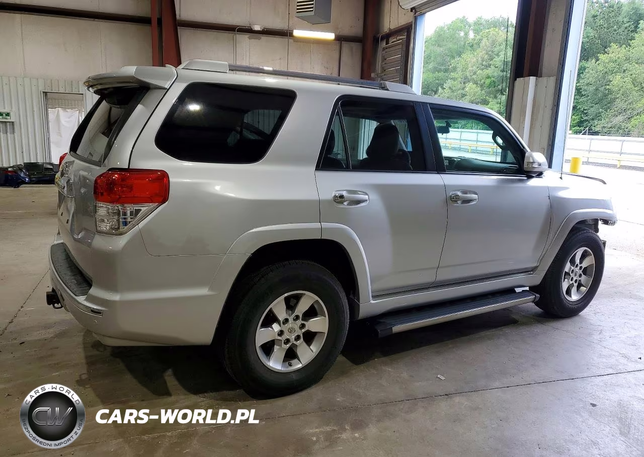 2011 Toyota 4Runner Sr5 VIN:JTEZU5JR6B5021832 - 3