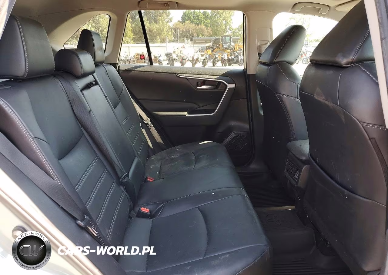 2022 Toyota Rav4 Xle Premium VIN:2T3A1RFV1NW297498 - 11