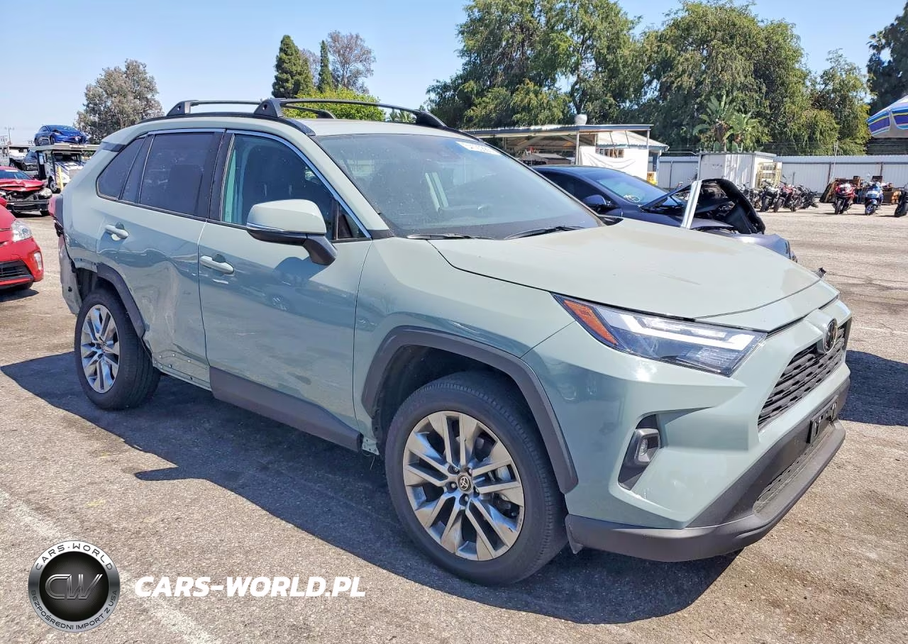 2022 Toyota Rav4 Xle Premium VIN:2T3A1RFV1NW297498 - 4