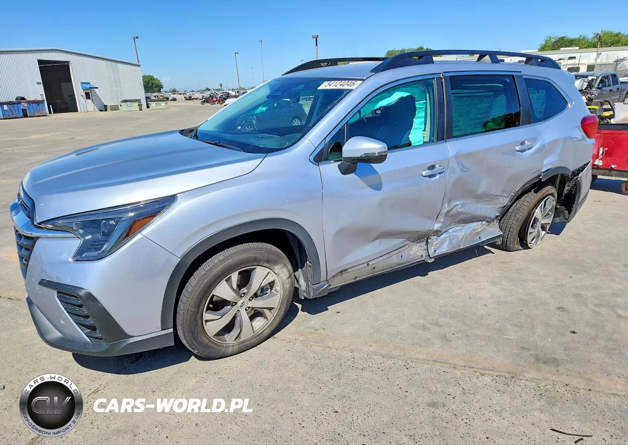 2023 Subaru Ascent Premium – zdjęcie 1 z 13