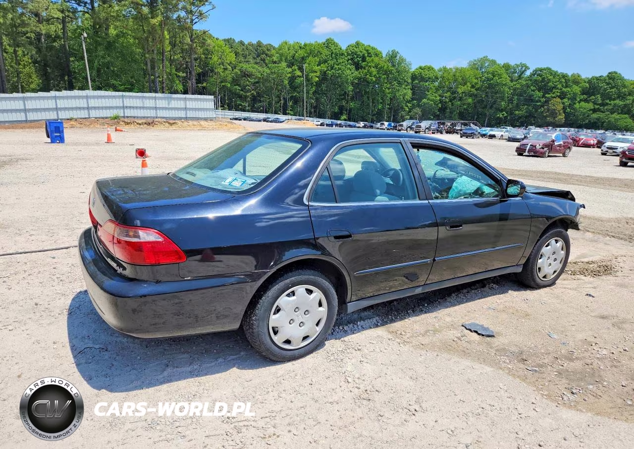 2000 Honda Accord Lx VIN:1HGCG5649YA130690 - 3