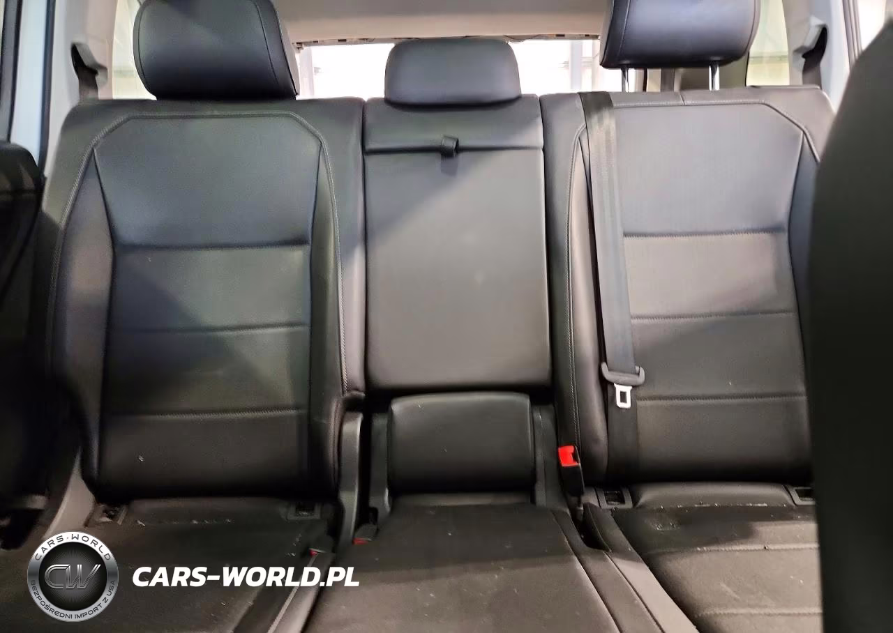 2020 Volkswagen Tiguan Se VIN:3VV2B7AX9LM058568 - 10
