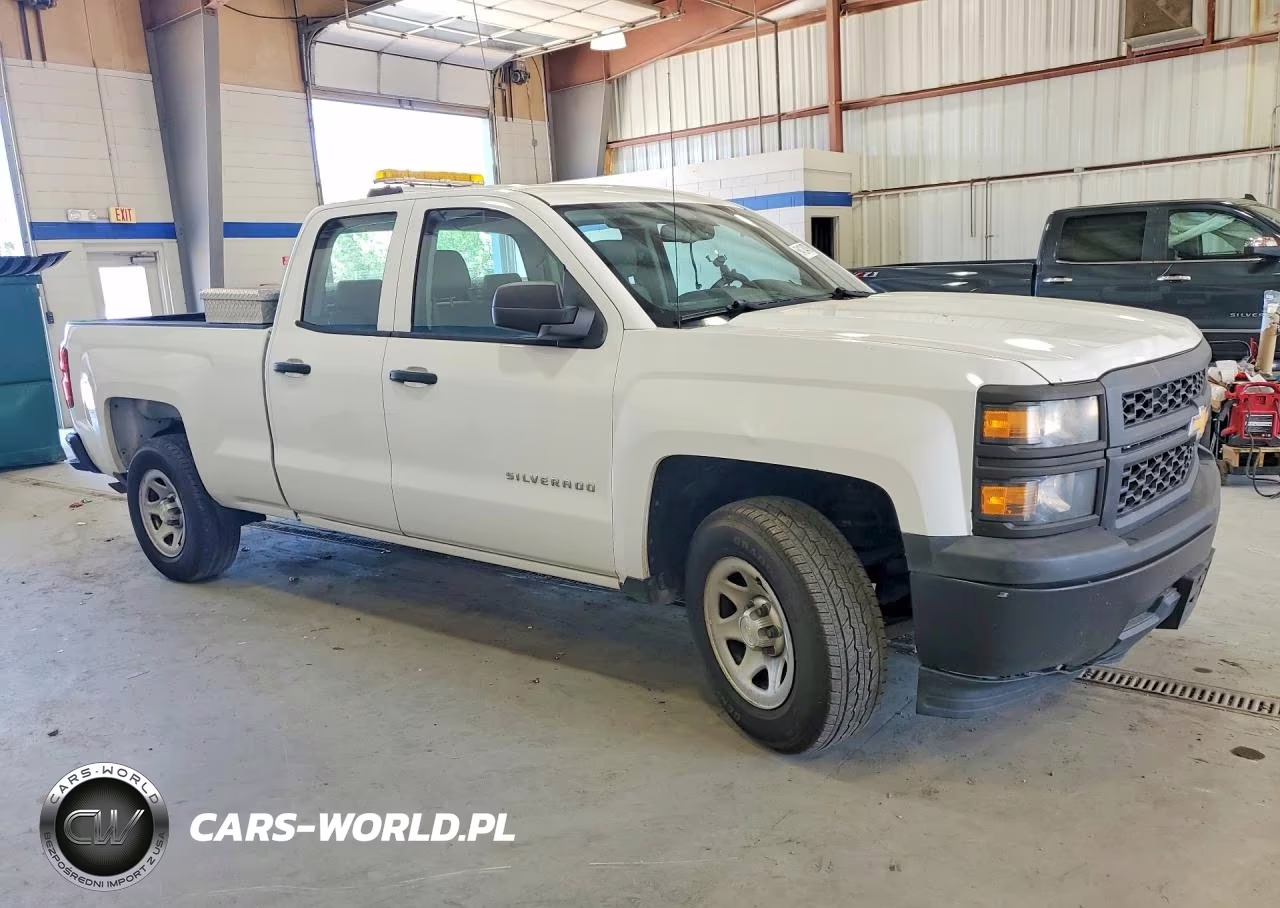 2015 Chevrolet Silverado C1500 VIN:1GCRCPEC4FZ369698 - 4