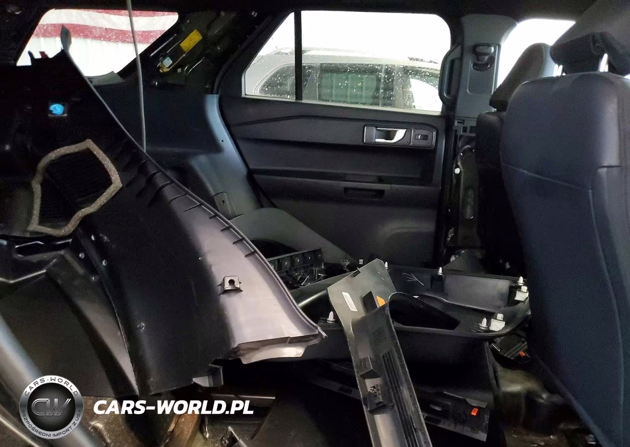 2021 Ford Explorer Police Interceptor VIN:1FM5K8AB3MGB61725 - 11