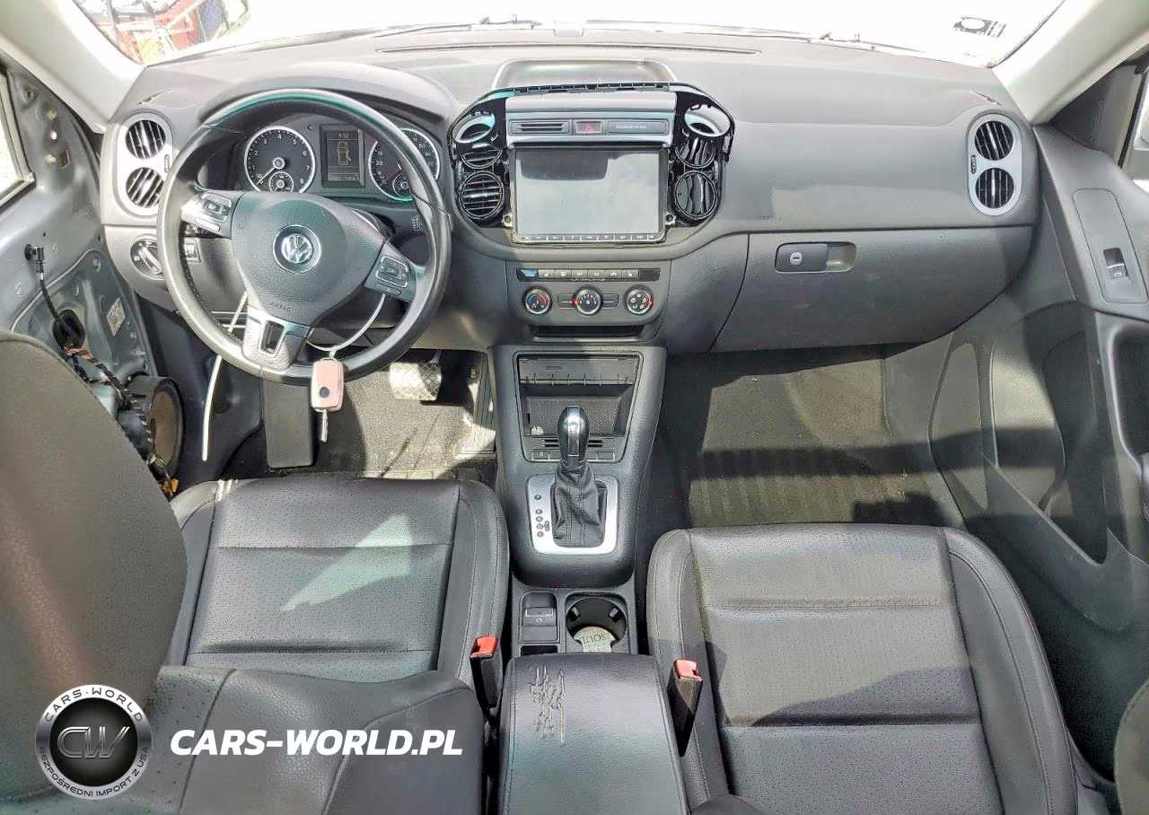 2013 Volkswagen Tiguan S VIN:WVGAV3AX0DW563213 - 8