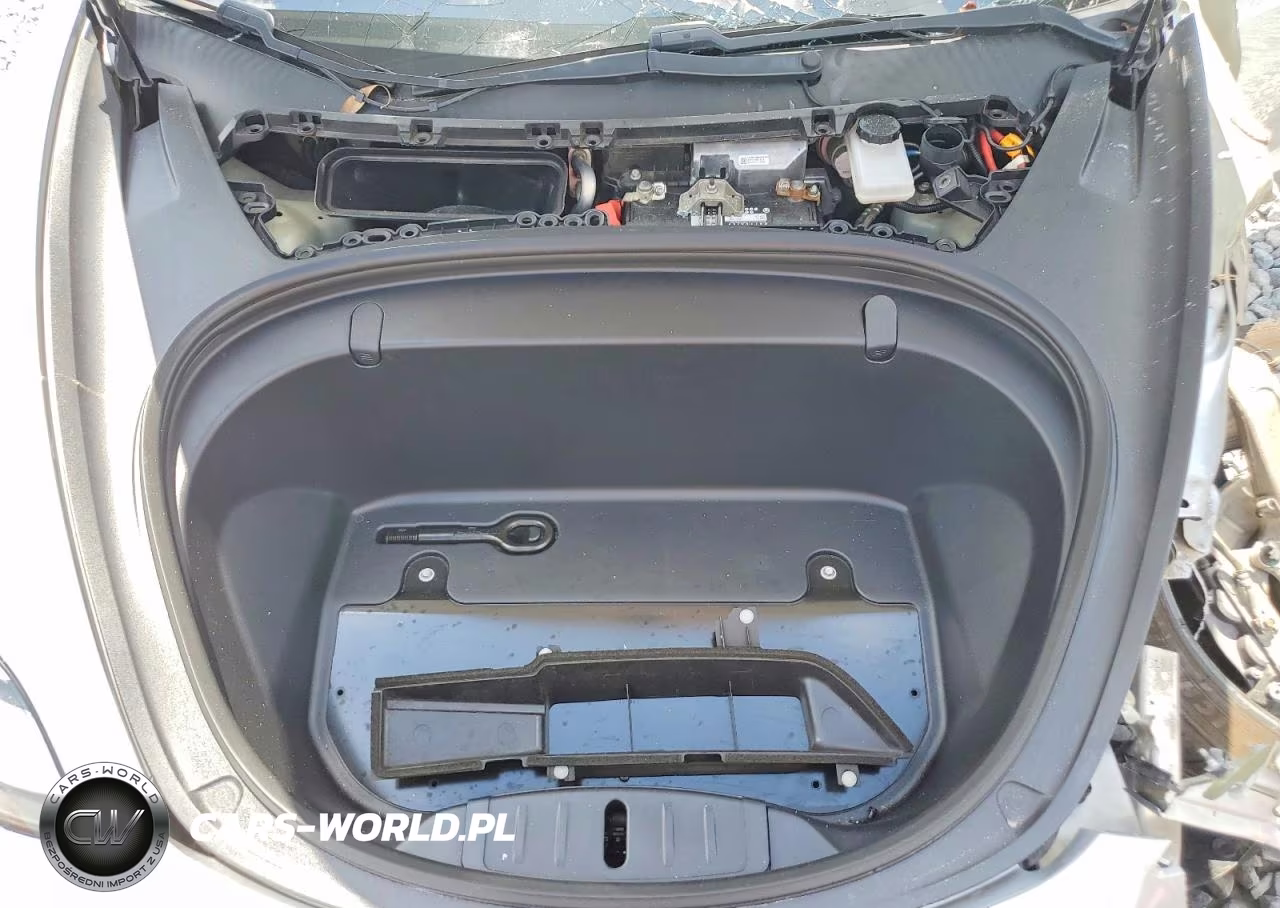 2018 Tesla Model 3 VIN:5YJ3E1EA0JF037476 - 11