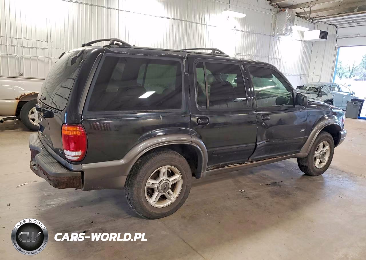 2000 Ford Explorer Xlt VIN:1FMZU73E9YZC09462 - 3