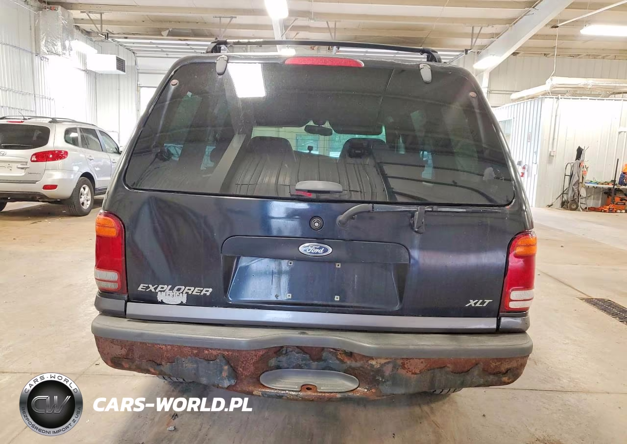 2000 Ford Explorer Xlt VIN:1FMZU73E9YZC09462 - 6