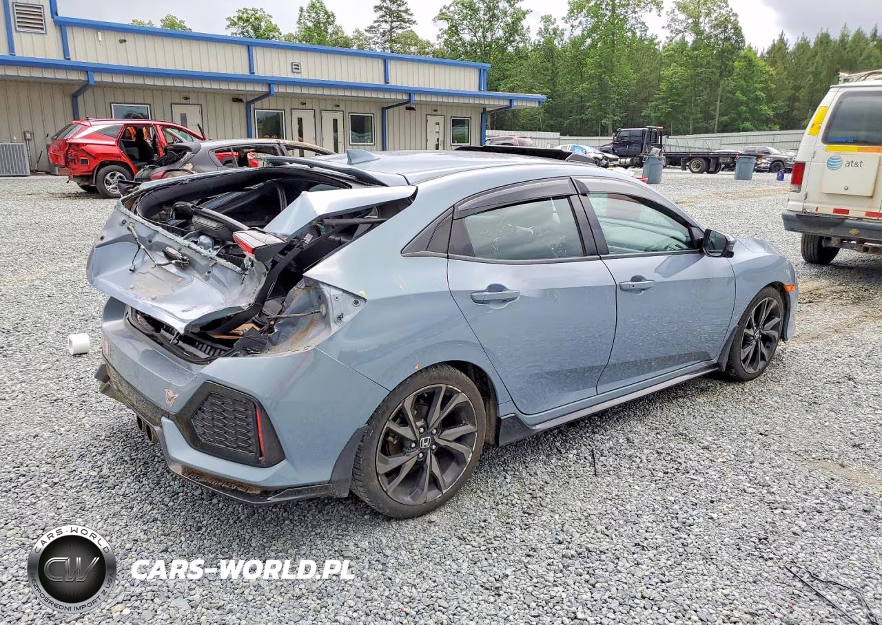 2019 Honda Civic Sport Touring VIN:SHHFK7H98KU210087 - 3