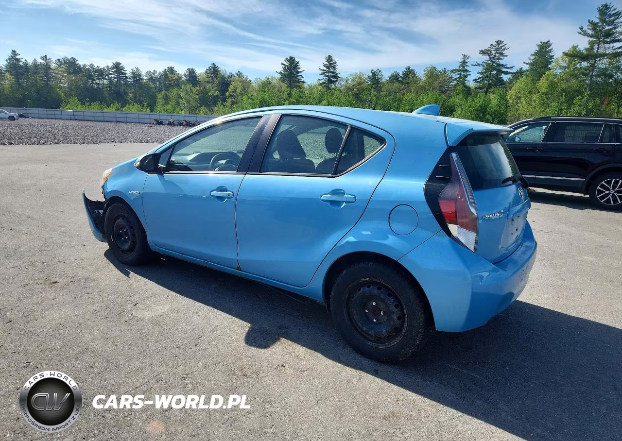 2015 Toyota Prius C Two VIN:JTDKDTB39F1115169 - 2