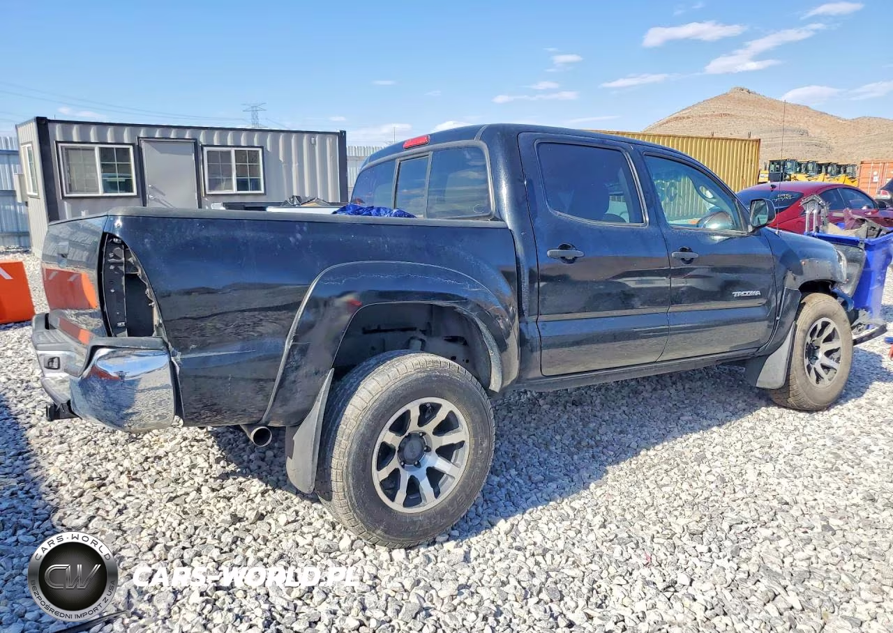 2011 Toyota Tacoma Double Cab Prerunner VIN:3TMJU4GN4BM110096 - 3
