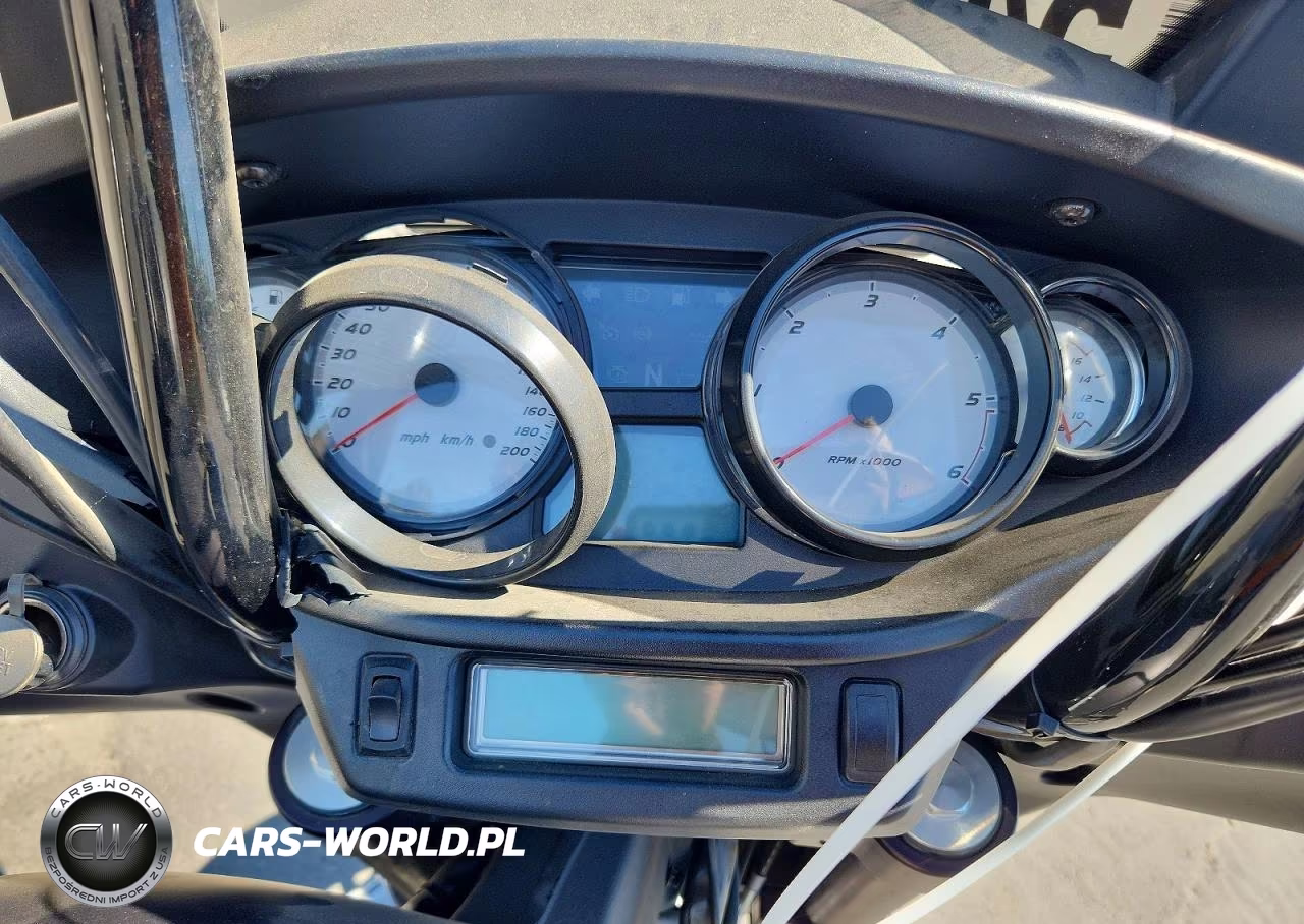 2016 Victory Motorcycles Cross Country VIN:5VPDB36N7G3051067 - 7