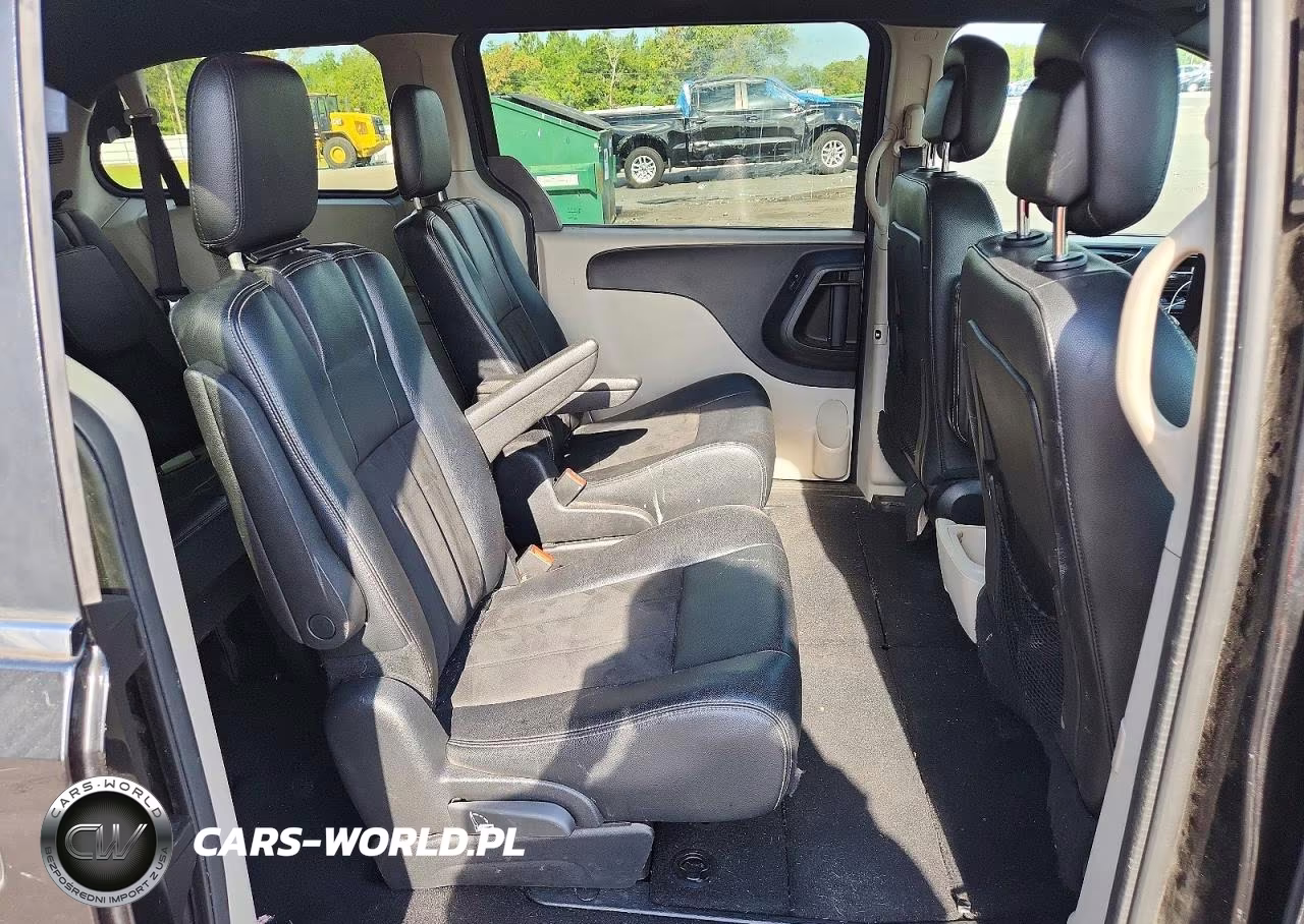 2019 Dodge Grand Caravan Sxt VIN:2C4RDGCG7KR724824 - 11