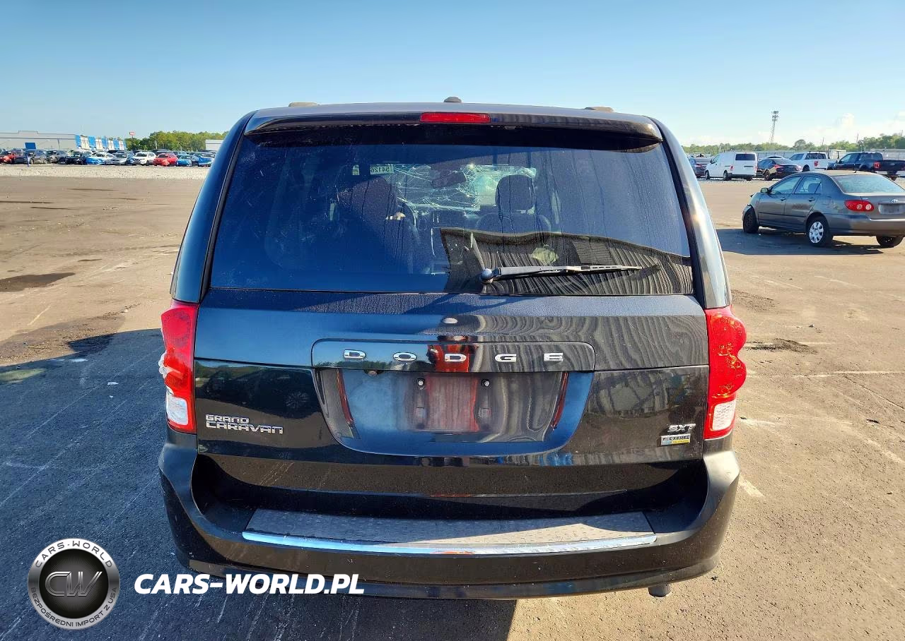 2019 Dodge Grand Caravan Sxt VIN:2C4RDGCG7KR724824 - 6