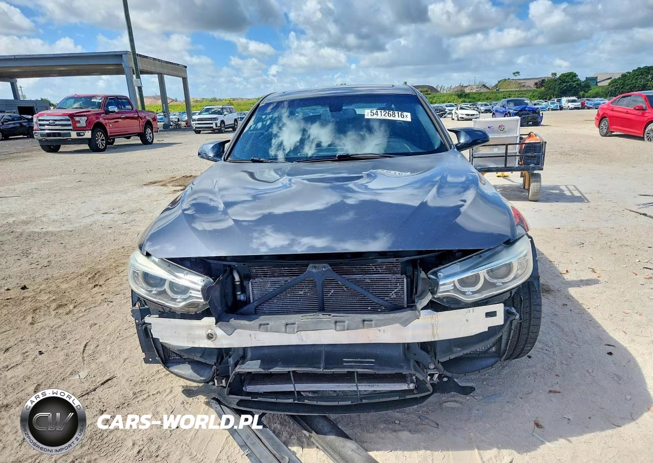 2015 BMW M3 VIN:WBS3C9C58FP803647 - 5