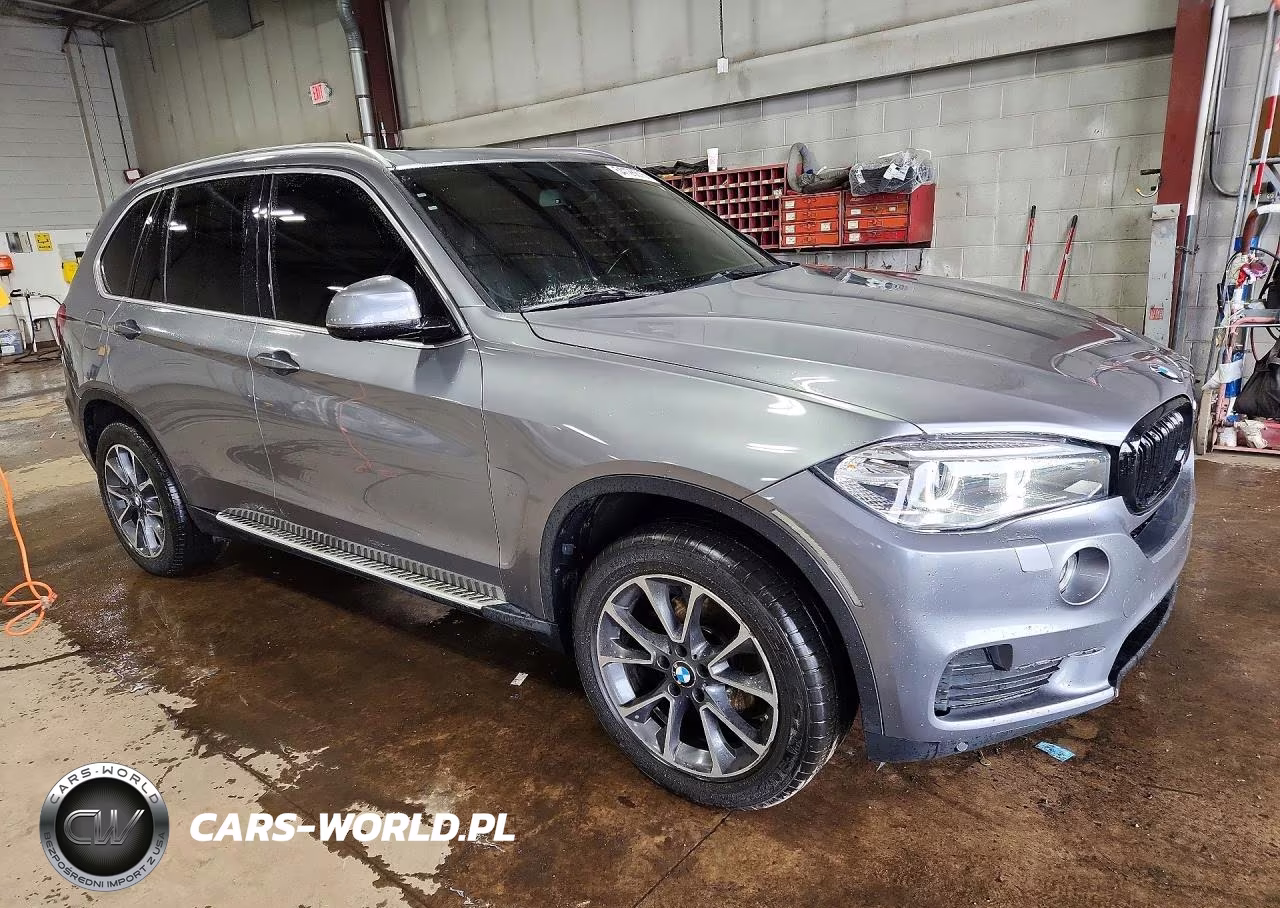 2017 BMW X5 xDrive35I VIN:5UXKR0C50H0V66675 - 4