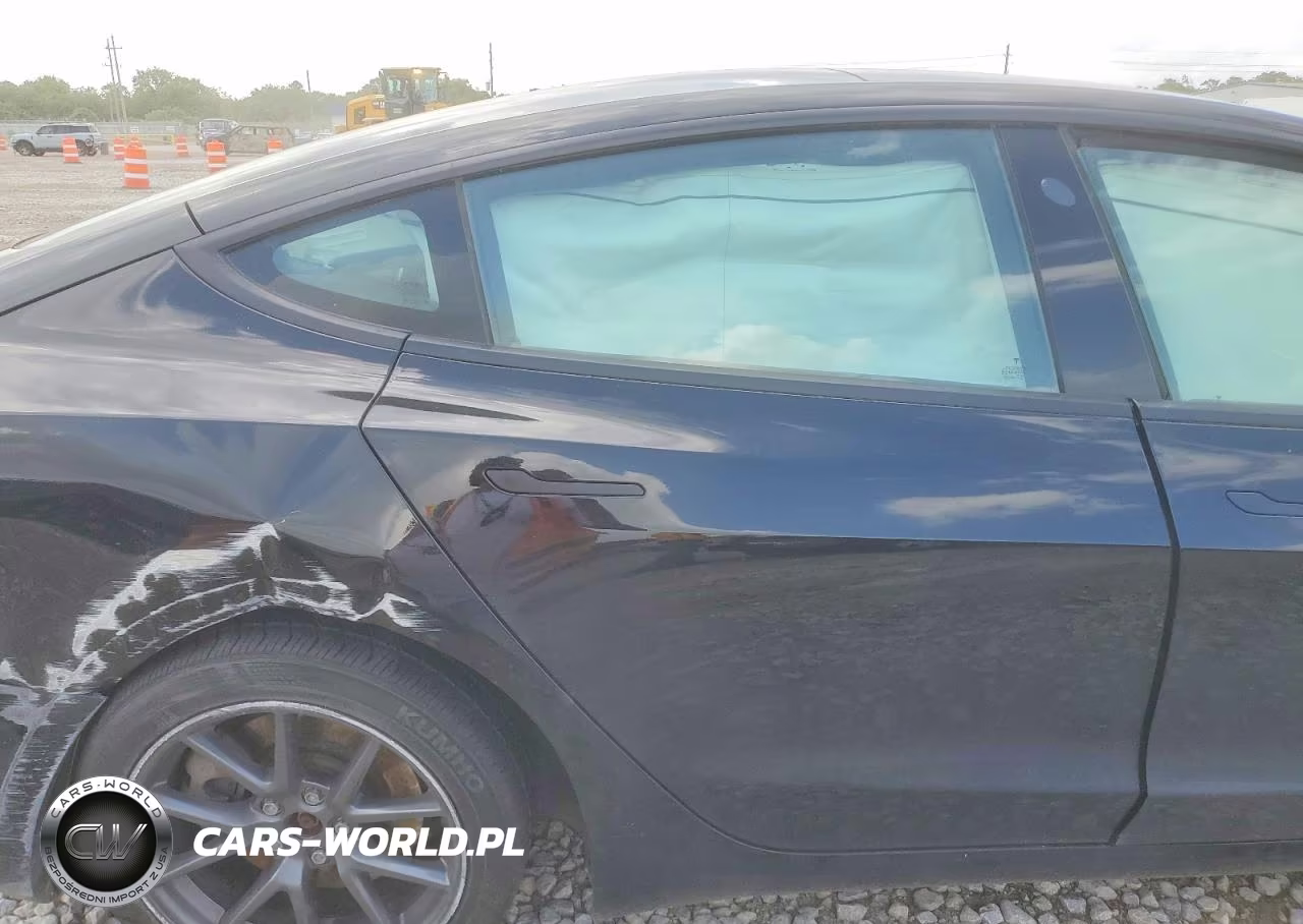2023 Tesla Model 3 VIN:5YJ3E1EB5PF629120 - 10