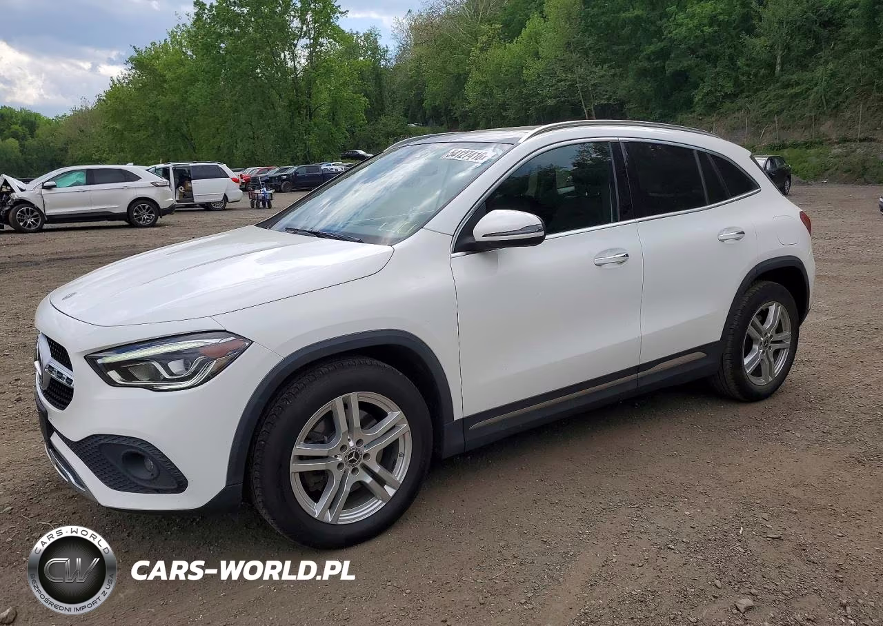 2021 Mercedes-Benz Gla 250 4Matic – zdjęcie 1 z 13