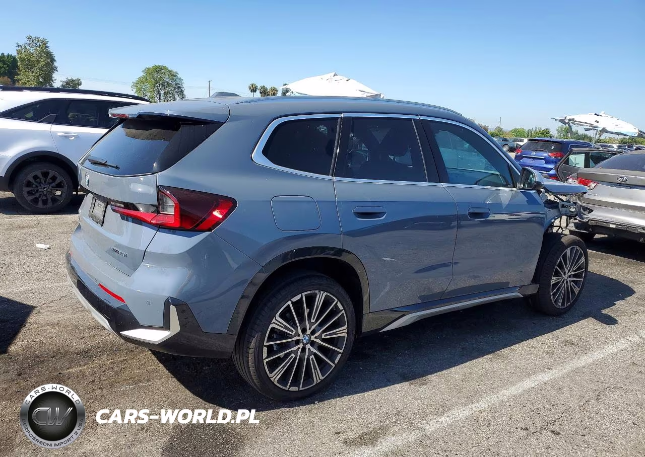 2024 BMW X1 xDrive28I VIN:WBX73EF03R5Z15339 - 3