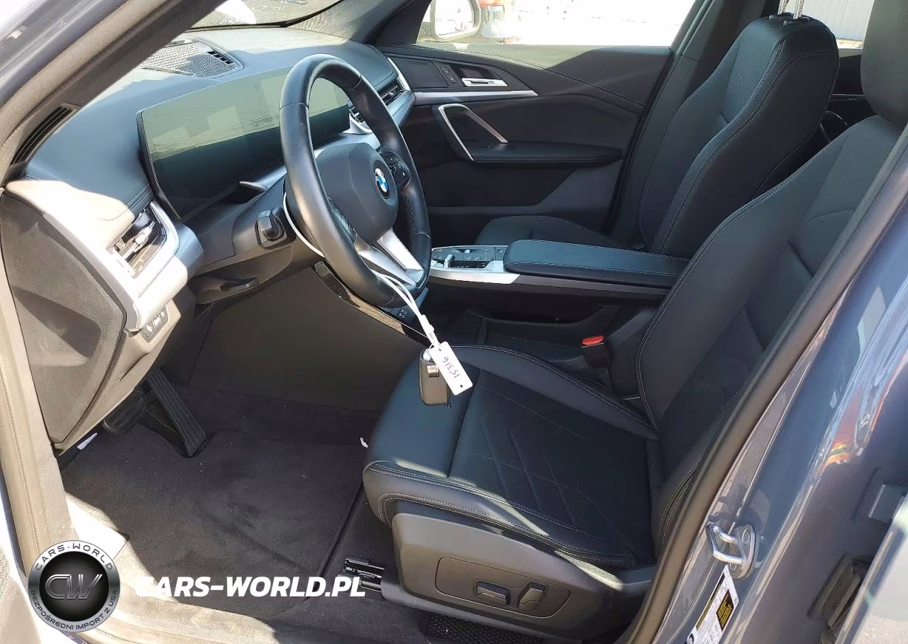 2024 BMW X1 xDrive28I VIN:WBX73EF03R5Z15339 - 7