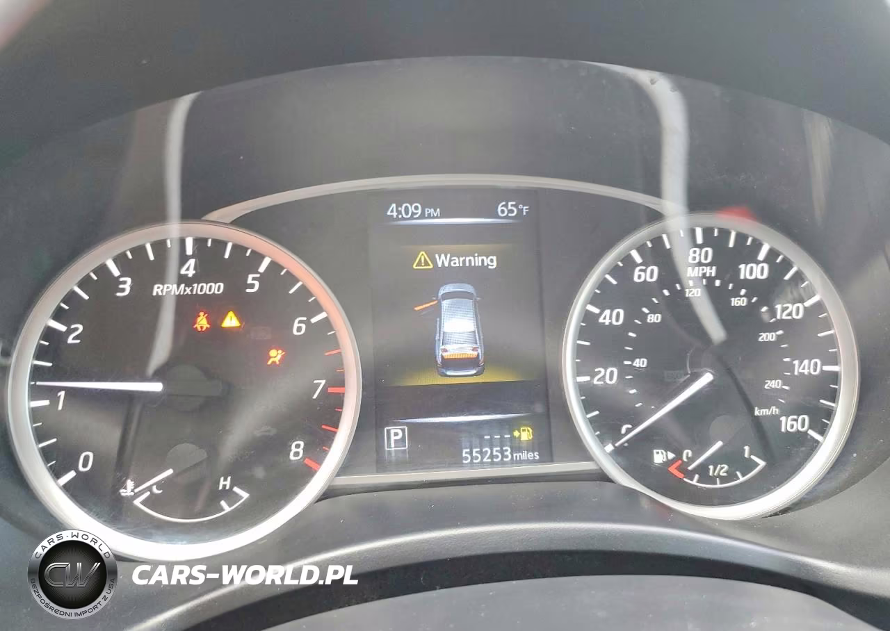 2016 Nissan Sentra S VIN:3N1AB7AP3GY231321 - 9
