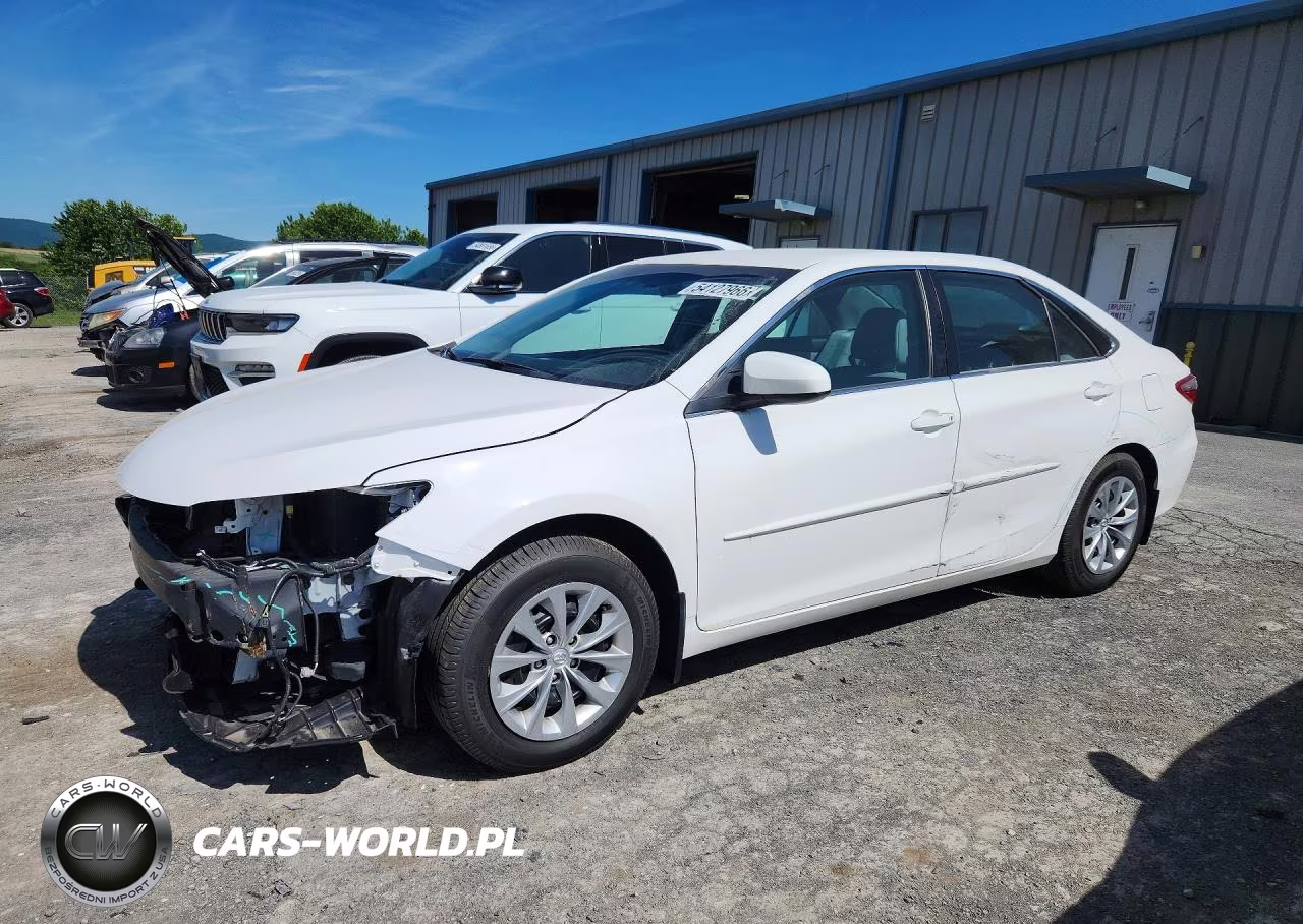 2017 Toyota Camry Le