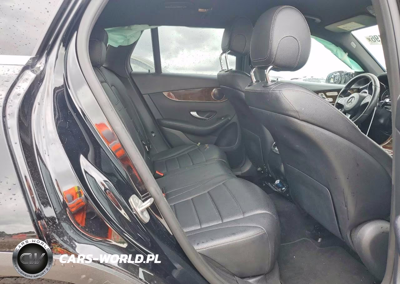2018 Mercedes-Benz Glc 300 4Matic VIN:WDC0G4KB6JV110339 - 10
