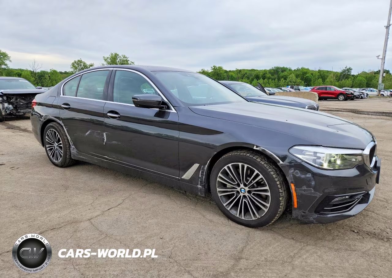2017 BMW 530 Xi VIN:WBAJA7C32HG905744 - 4