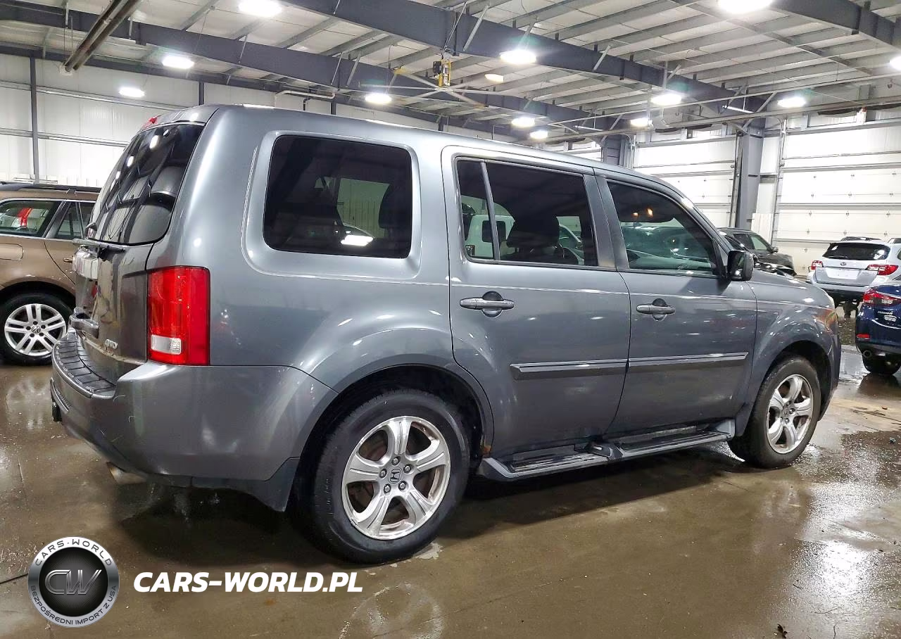 2013 Honda Pilot Exln VIN:5FNYF4H72DB023572 - 3