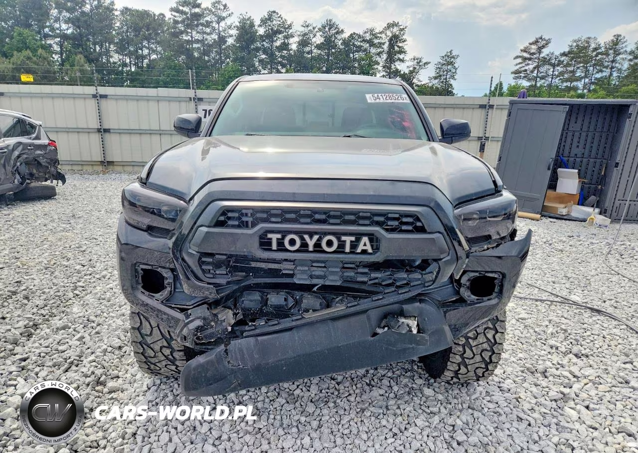 2016 Toyota Tacoma Sr VIN:5TFAX5GN4GX069693 - 5