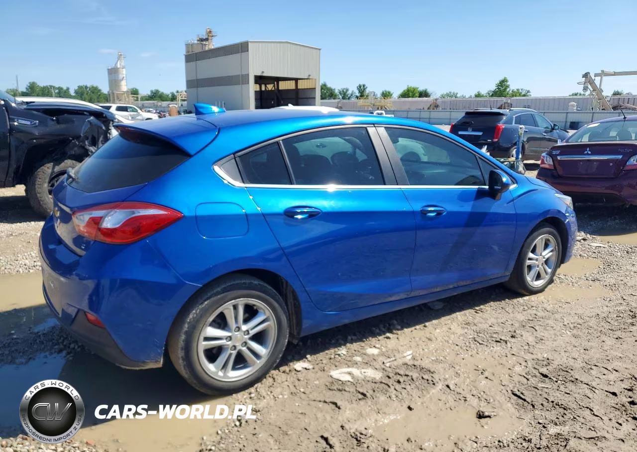 2018 Chevrolet Cruze Lt VIN:3G1BE6SM2JS649802 - 3