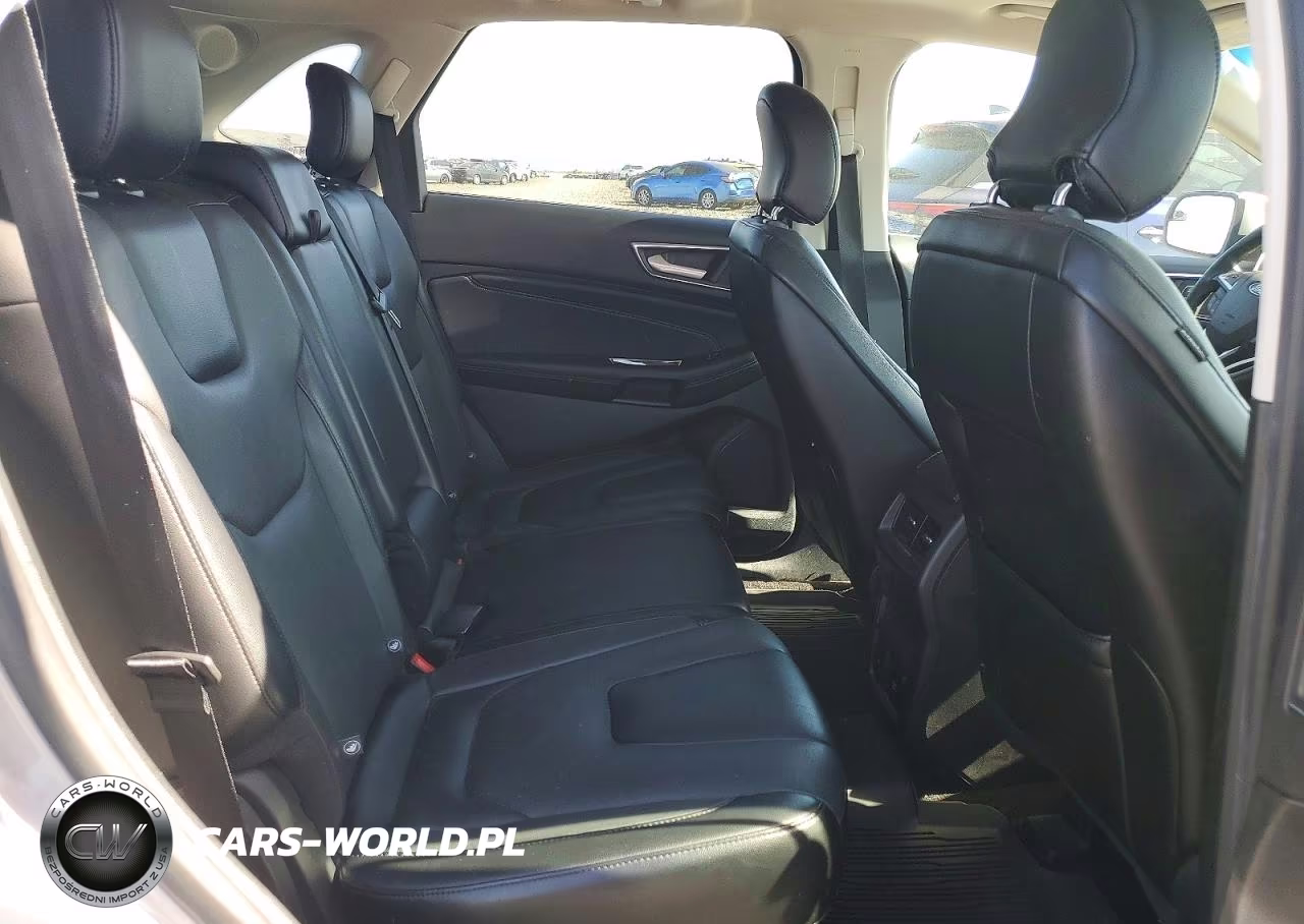 2018 Ford Edge Titanium VIN:2FMPK3K92JBB73990 - 11