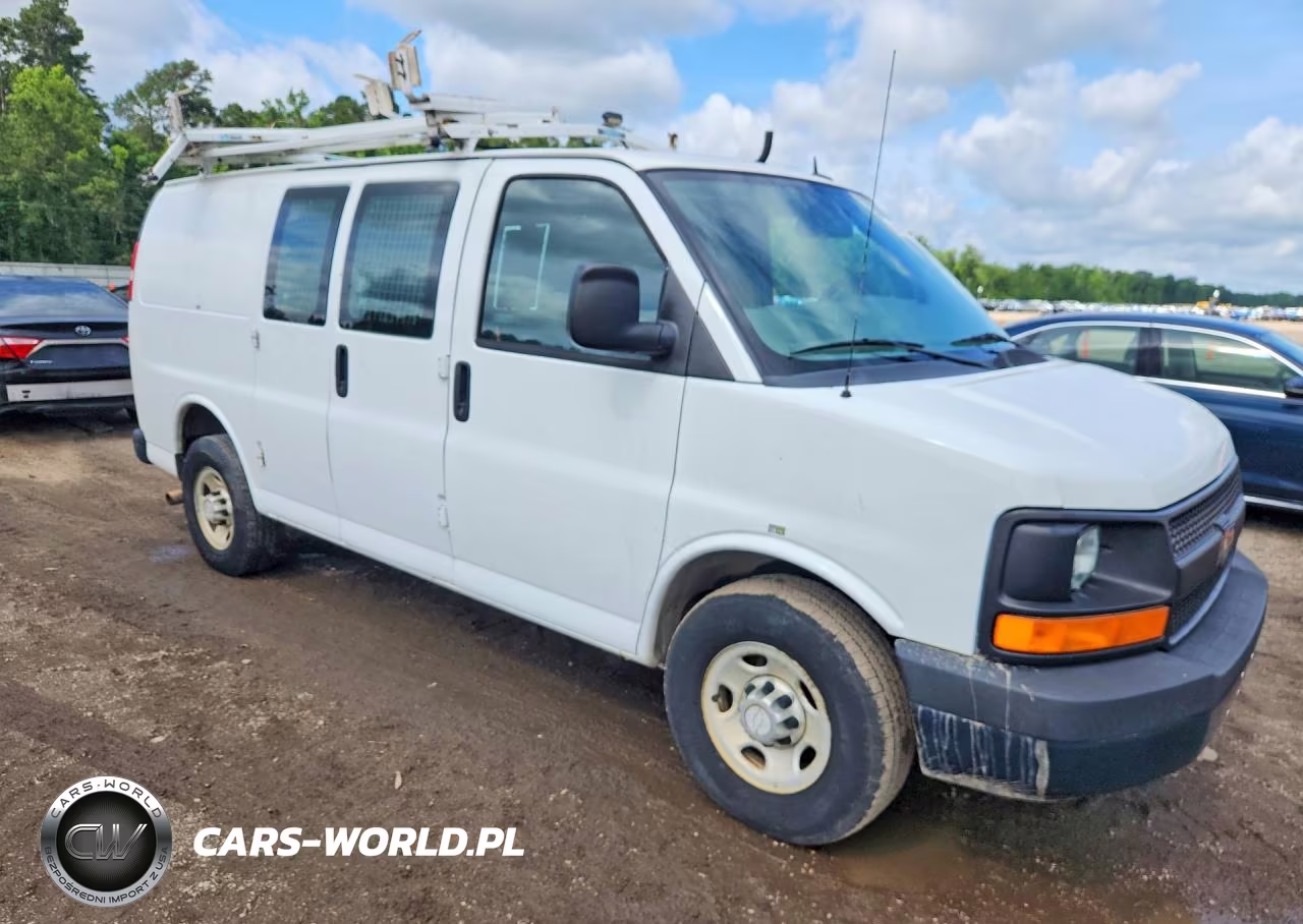 2015 Chevrolet Express G2500 VIN:1GCWGFCF6F1229004 - 4