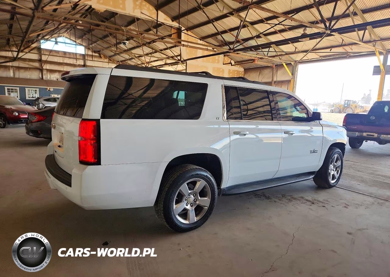 2020 Chevrolet Suburban C1500 Lt VIN:1GNSCHKC4LR195744 - 3