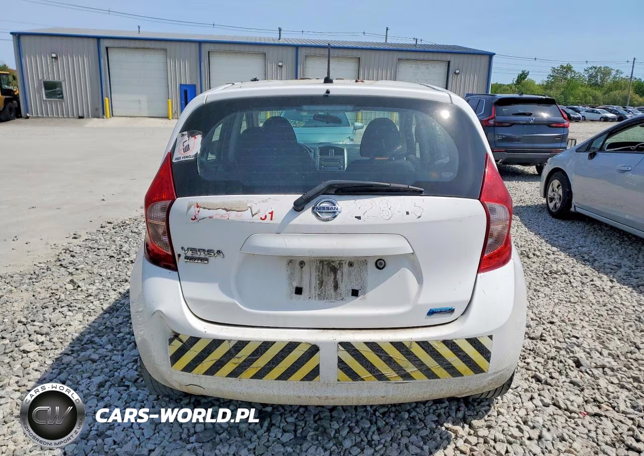 2016 Nissan Versa Note S Plus VIN:3N1CE2CP8GL370938 - 6