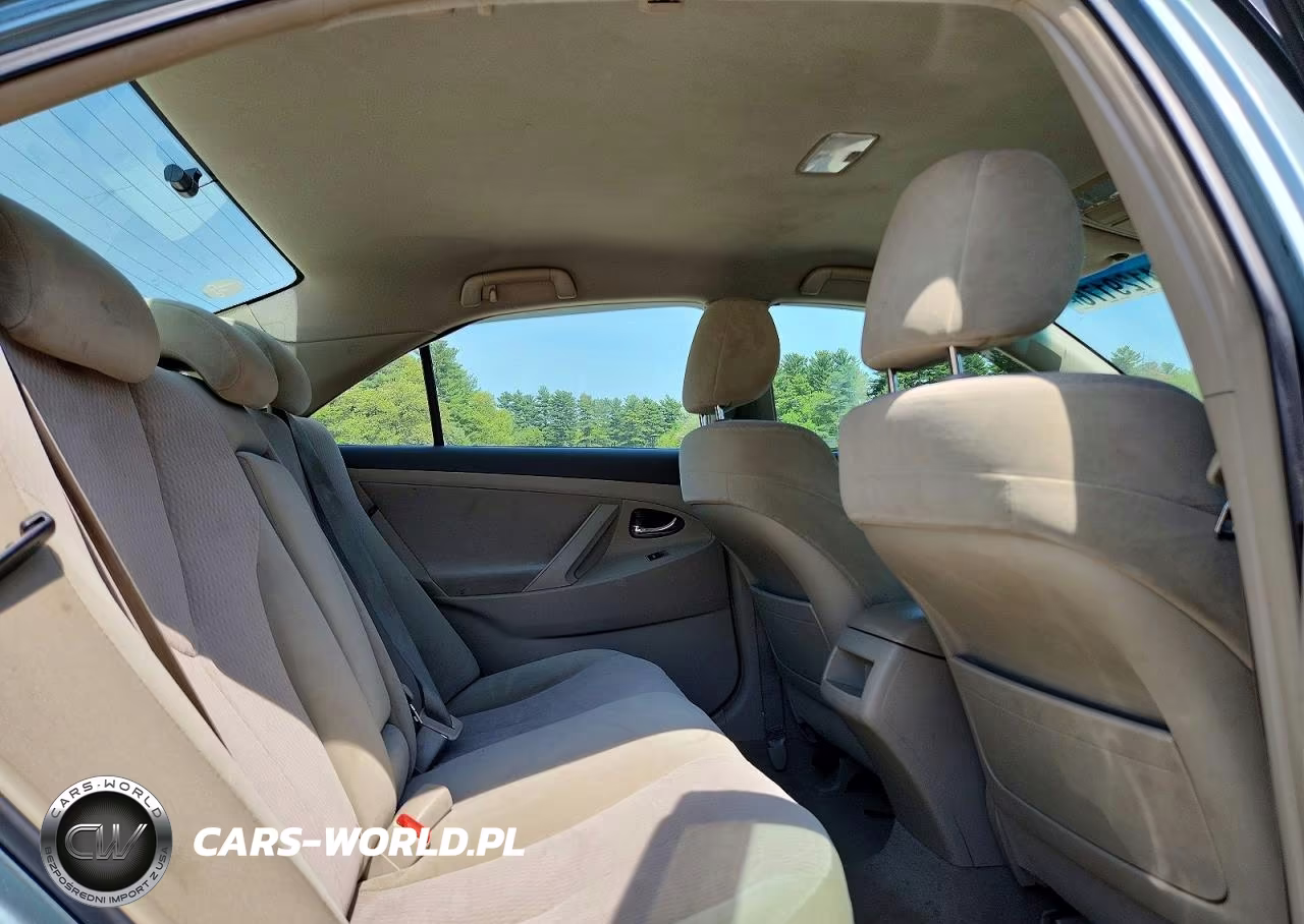 2010 Toyota Camry Le VIN:4T4BF3EK8AR081389 - 10