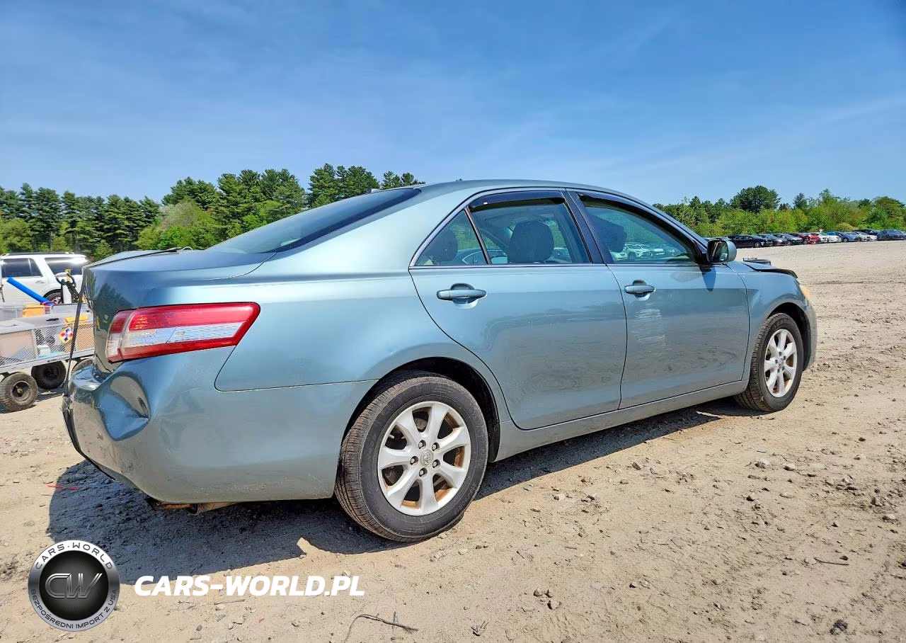 2010 Toyota Camry Le VIN:4T4BF3EK8AR081389 - 3