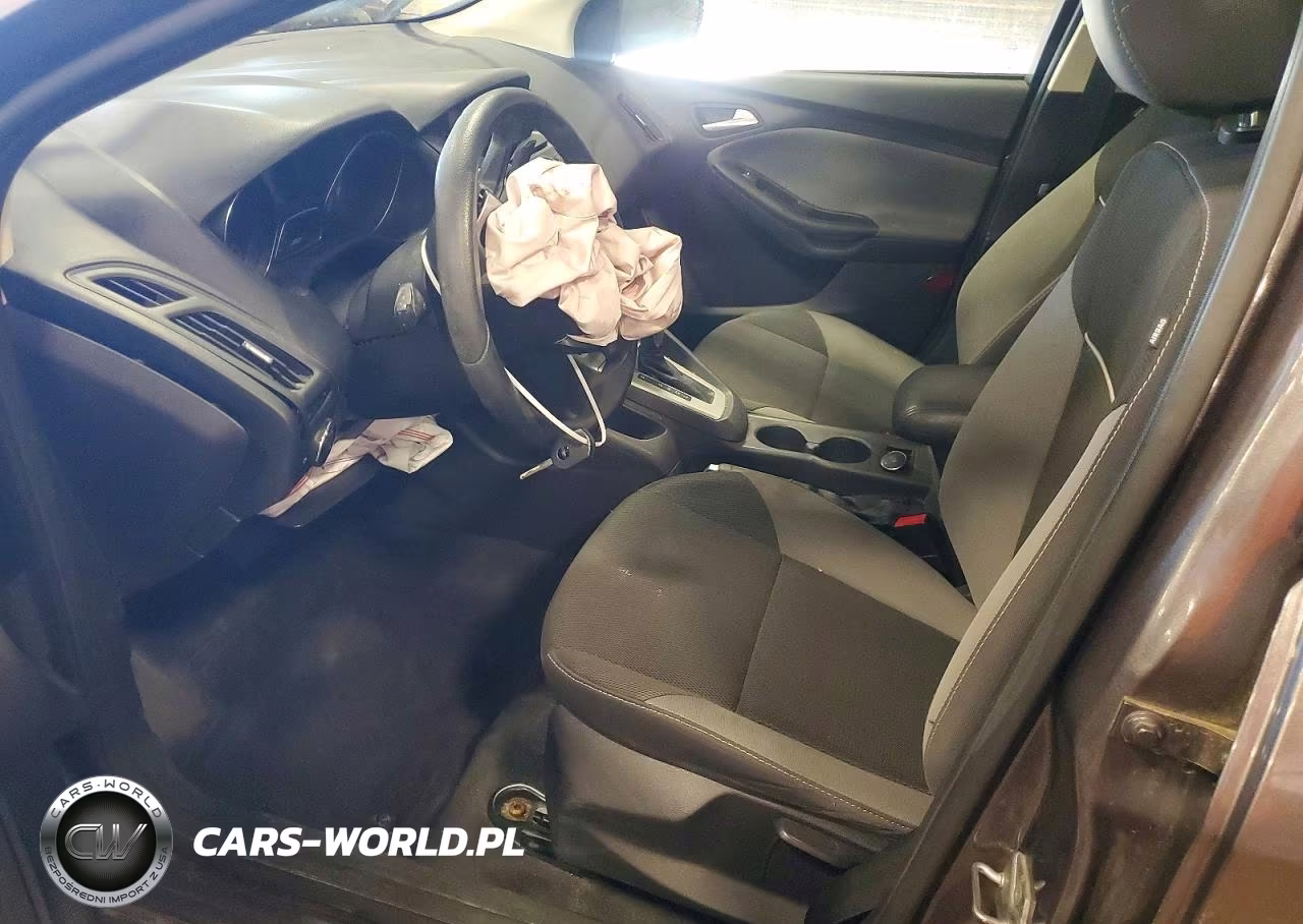 2014 Ford Focus Se VIN:1FADP3F20EL235758 - 7