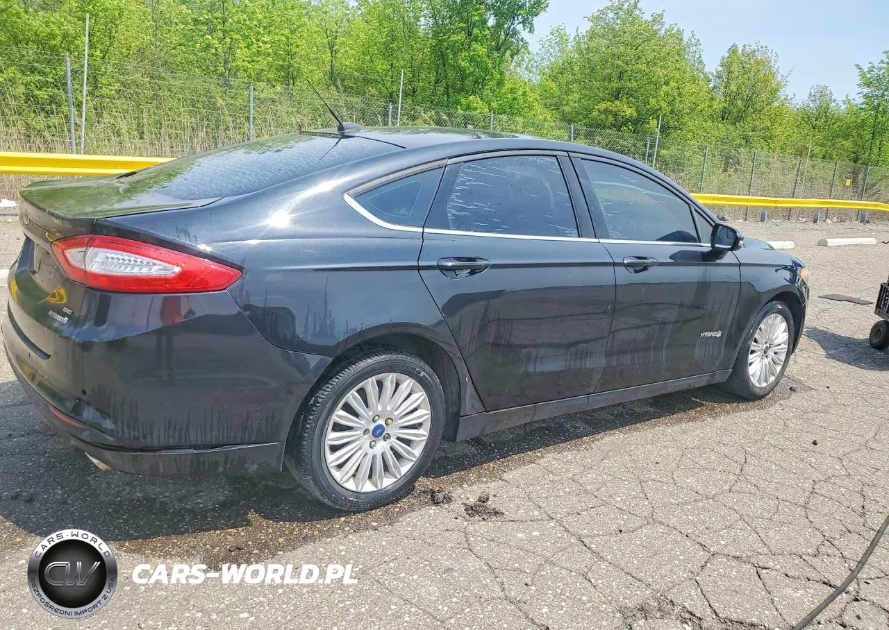 2014 Ford Fusion Se Hybrid VIN:3FA6P0LU1ER244533 - 3