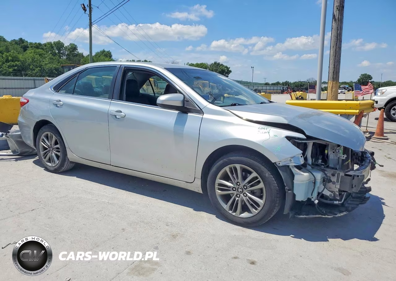 2017 Toyota Camry Se VIN:4T1BF1FK9HU372832 - 4
