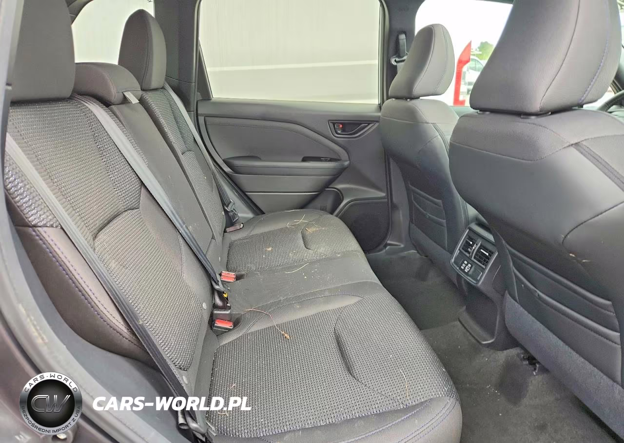 2026 Subaru Forester Premium VIN:4S4SLDD67T3085553 - 11