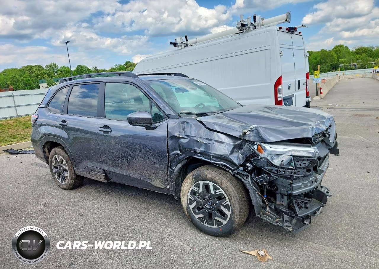 2026 Subaru Forester Premium VIN:4S4SLDD67T3085553 - 4