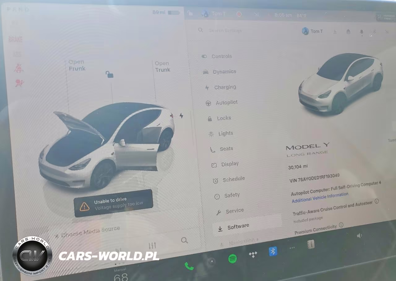 2024 Tesla Model Y Rwd VIN:7SAYGDED1RF193049 - 9