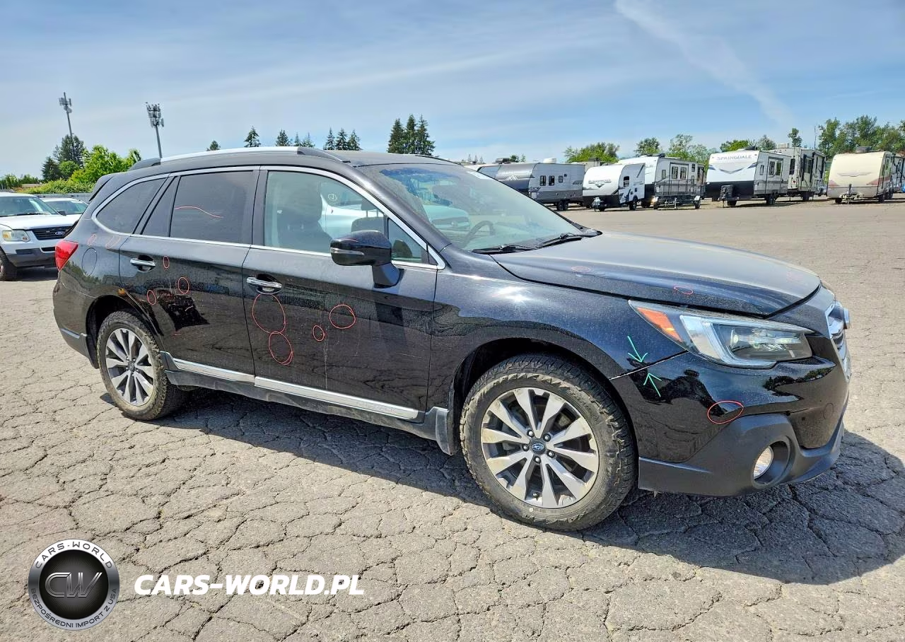 2019 Subaru Outback Touring VIN:4S4BSATC8K3358247 - 4