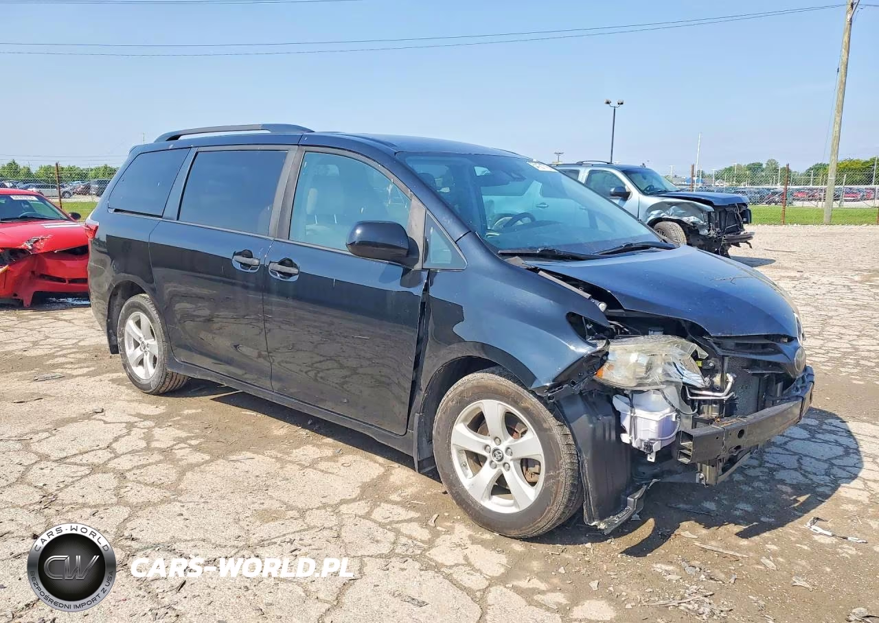 2020 Toyota Sienna L VIN:5TDZZ3DC4LS033815 - 4