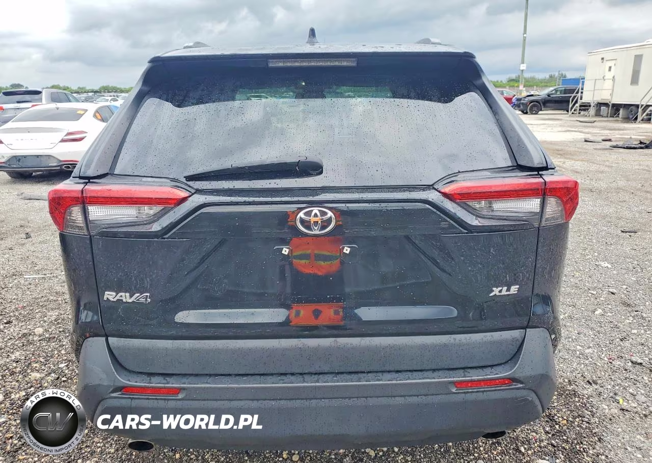 2022 Toyota Rav4 Xle VIN:2T3W1RFV1NC181077 - 6
