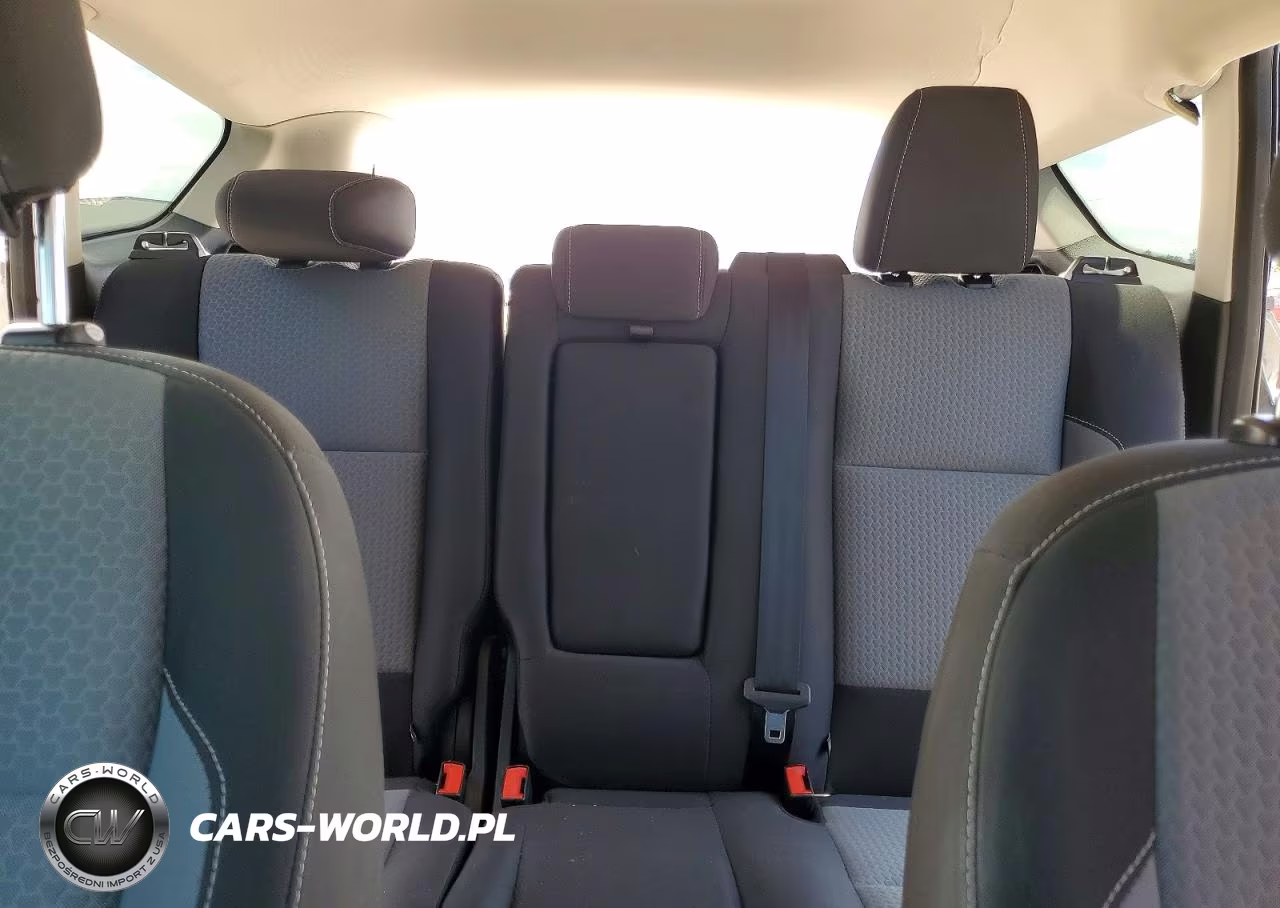 2019 Ford Escape Se VIN:1FMCU0GDXKUB81898 - 10