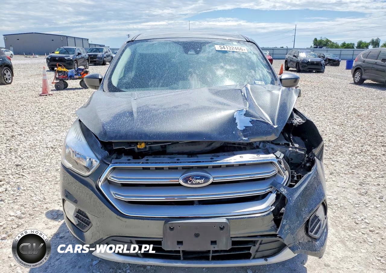 2019 Ford Escape Se VIN:1FMCU0GDXKUB81898 - 5