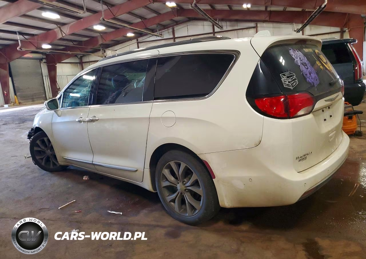 2017 Chrysler Pacifica Limited VIN:2C4RC1GG0HR536813 - 2