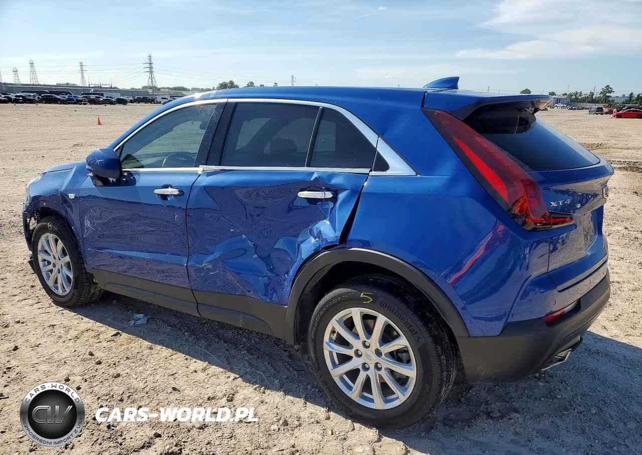 2023 Cadillac Xt4 Luxury VIN:1GYAZAR45PF120237 - 2